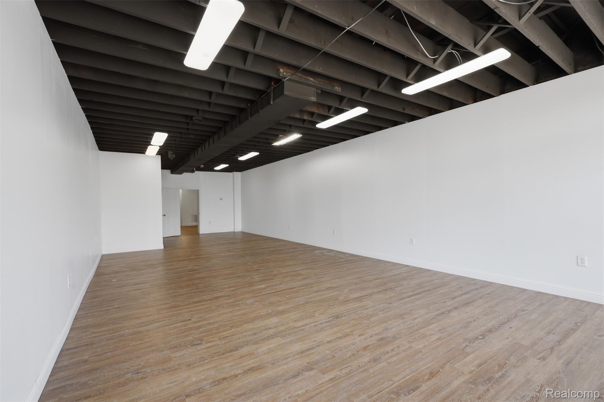 Commercial Sale in Detroit 4