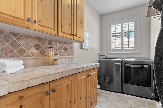 352 E Maple Dr, House other with 5 bedrooms, 4 bathrooms and 3 parking in Alpine UT | Image 15