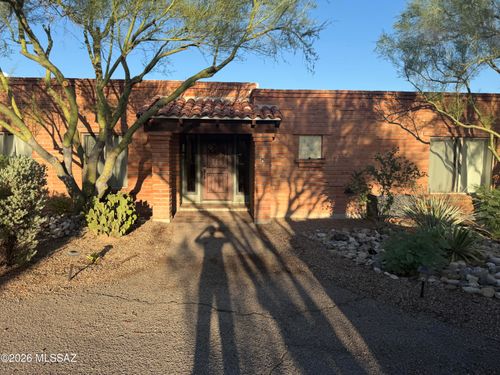 3800 N Tanuri Dr, Tucson, AZ, 85750-1940 | Card Image