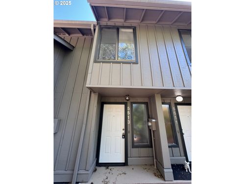 5513 Sw Multnomah Blvd, Portland, OR, 97219-3269 | Card Image