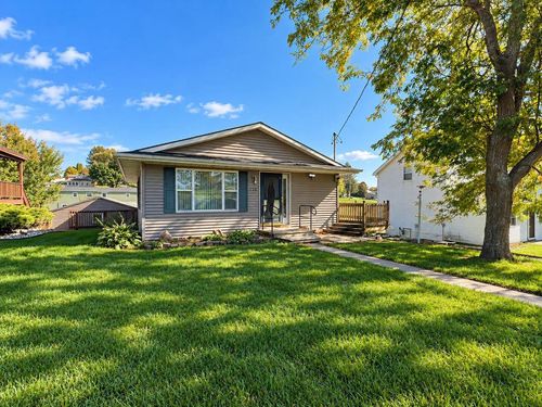 430 Mill Street, Bloomington, WI, 53804 | Card Image