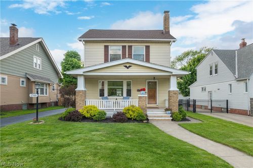 1700 Wright Ave, Rocky River, OH, 44116-1912 | Card Image