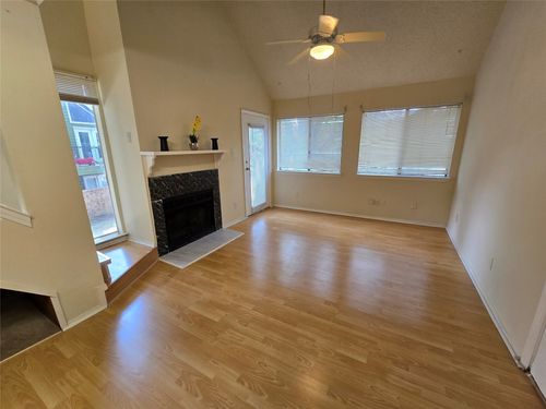 203-9835 Walnut St, Dallas, TX, 75243-8869 | Card Image