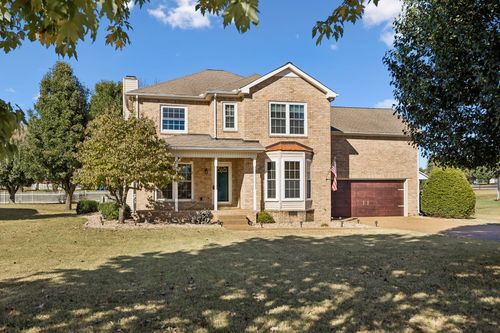 2120 Iroquois Ct, Thompsons Station, TN, 37179-5025 | Card Image