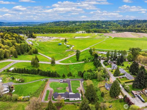 17829 Tester Rd, Snohomish, WA, 98290-6647 | Card Image