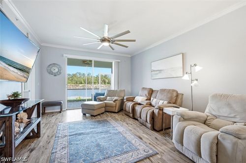 315-7625 Arbor Lakes Ct, NAPLES, FL, 34112-7524 | Card Image