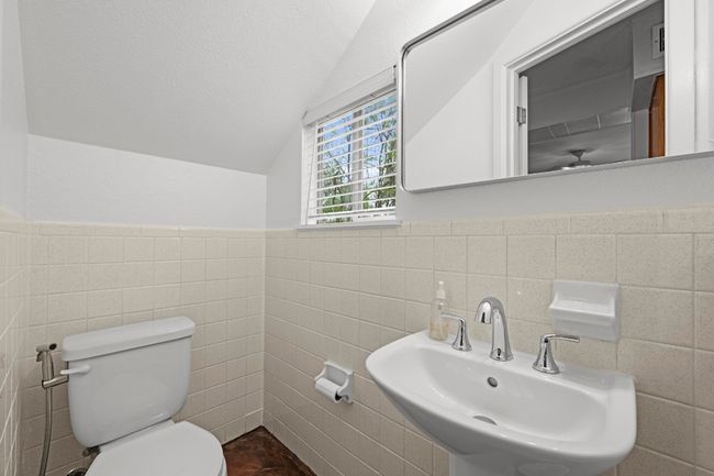 Half bath in the apartment. | Image 28