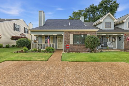 6784 Hickory Creek Rd, Chattanooga, TN, 37421-1788 | Card Image