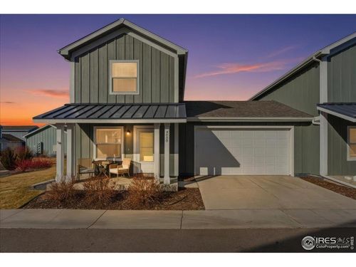 4000 Blue Pine Ln, Wellington, CO, 80549-2395 | Card Image