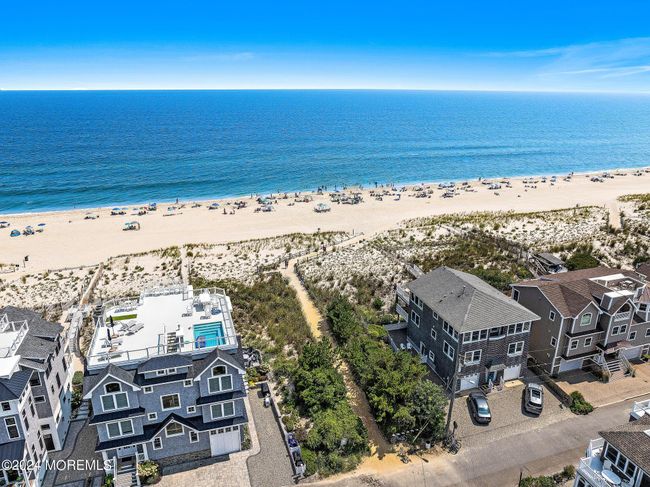 27 17 Th St, House other with 5 bedrooms, 5 bathrooms and null parking in Surf City NJ | Image 117