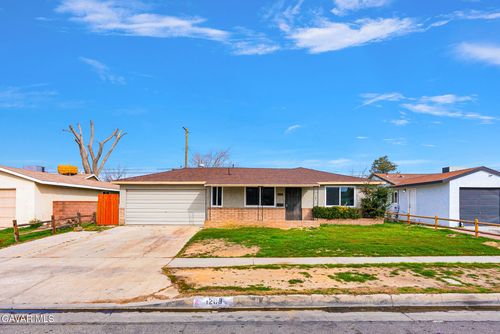 1289 Boyden Ave, Lancaster, CA, 93534-1737 | Card Image
