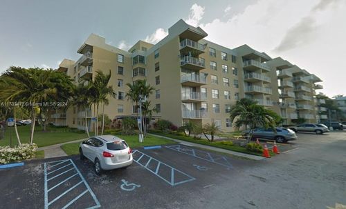 apt-212-13120 Sw 92nd Ave, Miami, FL, 33176-5781 | Card Image