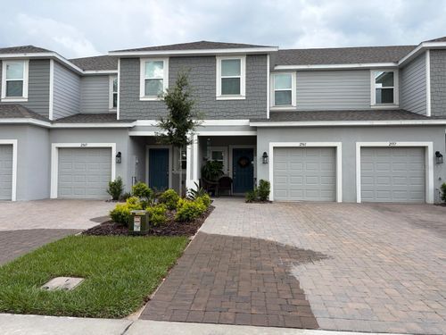 2561 Penguin Blvd, DAVENPORT, FL, 33837-8131 | Card Image