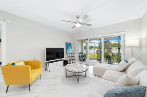 apt-106-2801 N Palm Aire Dr, Pompano Beach, FL, 33069-3416 | Card Image