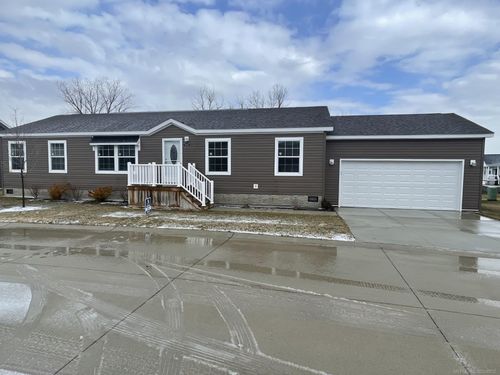 2775 Naples Ct, Lapeer, MI, 48446-3560 | Card Image