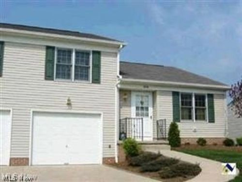 874 Amherst Lane, Brunswick, OH, 44212 | Card Image
