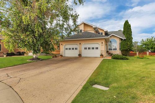 6406 55 Ave, Ponoka, AB, T4J1S2 | Card Image