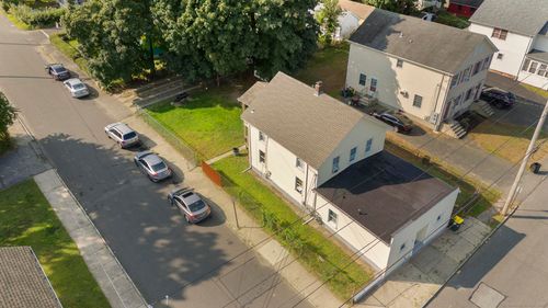 47 Grove St, Ansonia, CT, 06401-1769 | Card Image