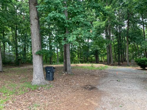 129 Green Dr, Morrisville, NC, 27560-8715 | Card Image