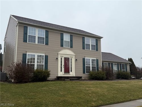 9754 Agate St Nw, Canal Fulton, OH, 44614-8141 | Card Image