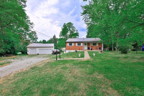 1118 Stuttgart Dr, Fayetteville, OH, 45118-9435 | Card Image