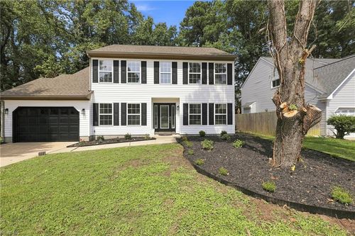 127 Baker Farm Dr, Hampton, VA, 23666-5333 | Card Image