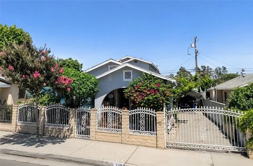 730 N Eastern Ave, Los Angeles, CA, 90022 | Card Image