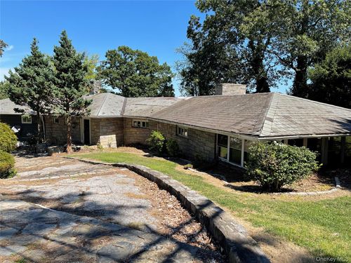 25 Malverne Rd, Scarsdale, NY, 10583-4803 | Card Image