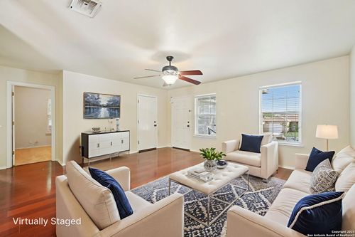 10730 Shaenleaf, San Antonio, TX, 78254-5391 | Card Image