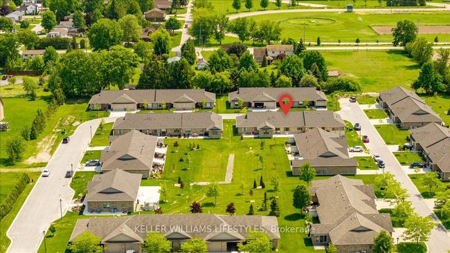 39 - 5969 Townsend Line, House attached with 2 bedrooms, 2 bathrooms and 2 parking in Forest ON | Image 4