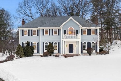 5 Palomino Dr, North Reading, MA, 01864-1555 | Card Image