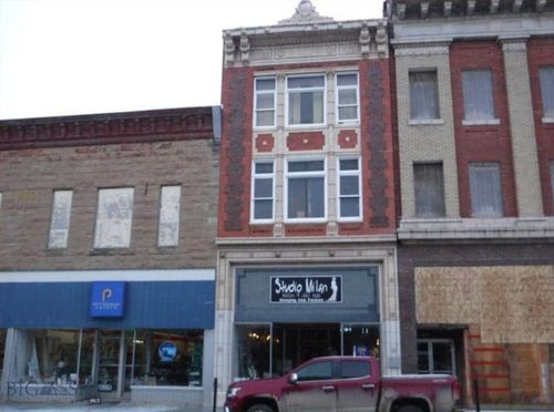 309 W Main St, Lewistown, MT, 59457-2715 | Card Image