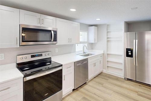 apt-b-460 Cambridge Blvd, WINTER PARK, FL, 32789-3413 | Card Image