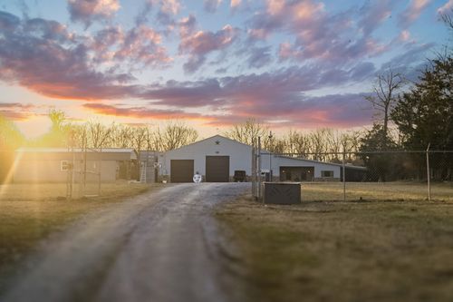 199 Morris Ln, Wartrace, TN, 37183-3112 | Card Image