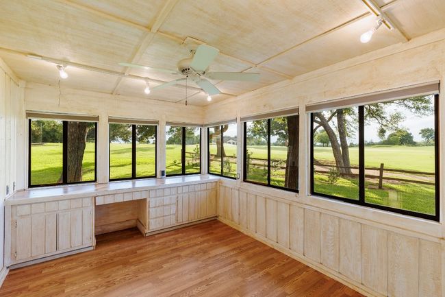 SUN ROOM | Image 18