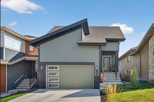 184 Precedence Hill, Cochrane, AB, T4C2J2 | Card Image