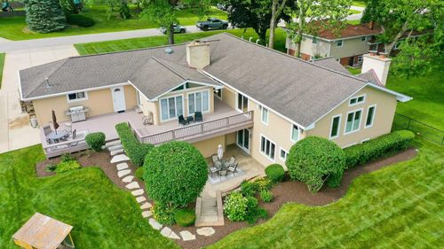19W115 17th Pl, Lombard, IL, 60148-4951 | Card Image