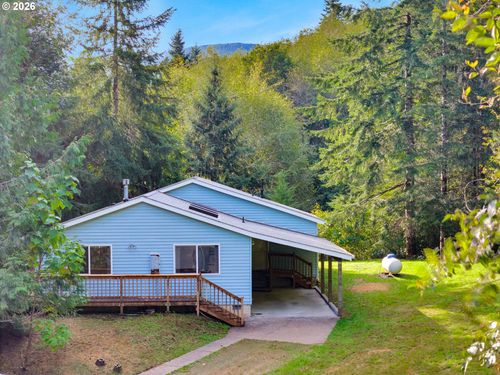 89022 Welch Rd, Astoria, OR, 97103-8161 | Card Image