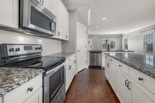 4520 Georgia Ave, Nashville, TN, 37209-2320 | Card Image