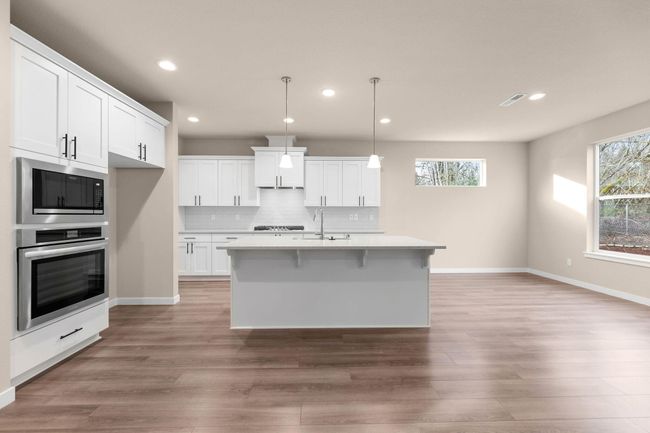 2539 18-web-or-mls-3V2A5332-2 | Image 16