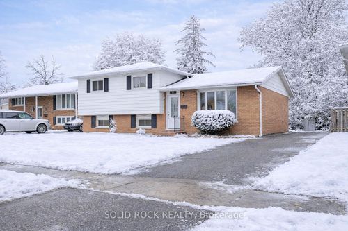 1301 Alwington St, Brockville, ON, K6V6A5 | Card Image