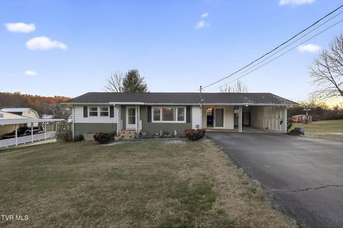 241 Crockett St, Bluff City, TN, 37618-1720 | Card Image