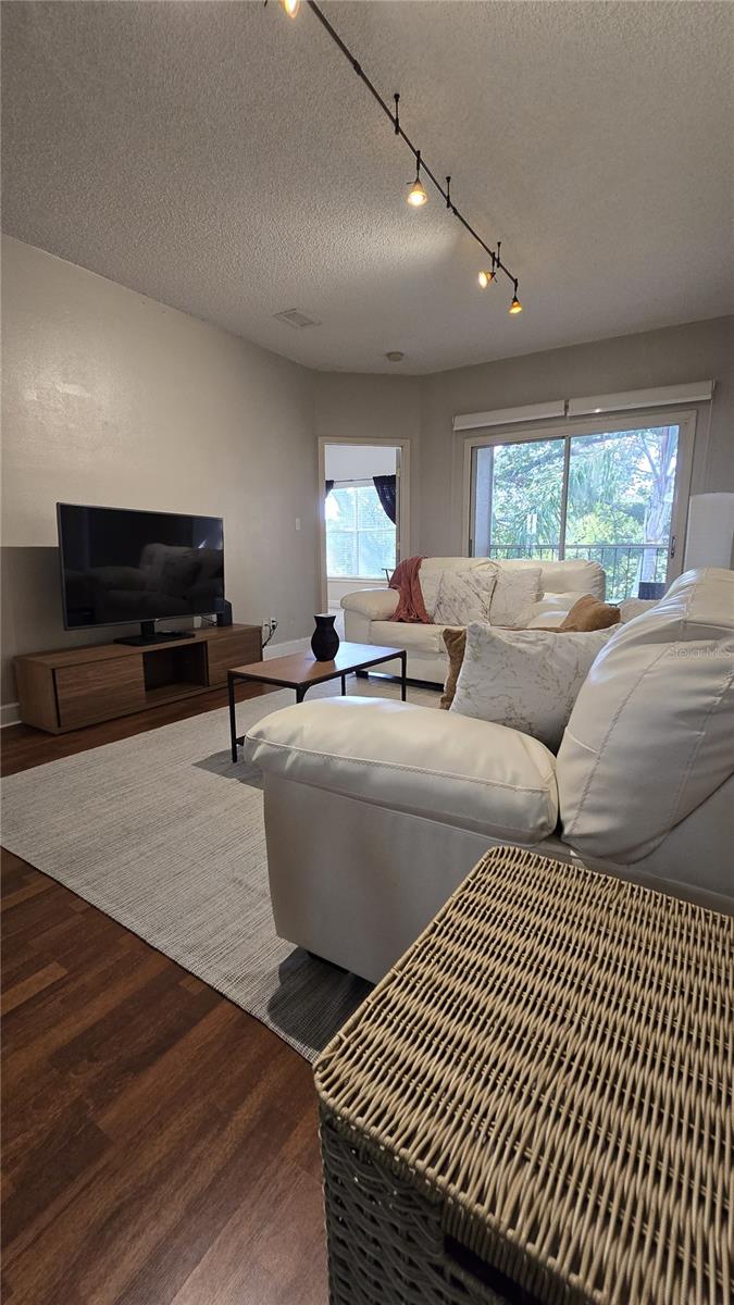 Residential in KISSIMMEE 5