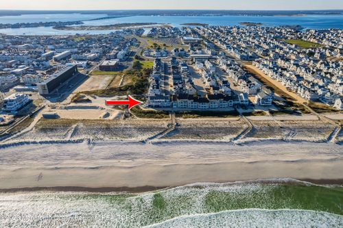 41 Dune Ter, Seaside Heights, NJ, 08751-1714 | Card Image