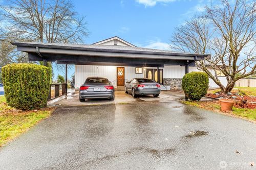 369 14th Street, Blaine, WA, 98230 | Card Image