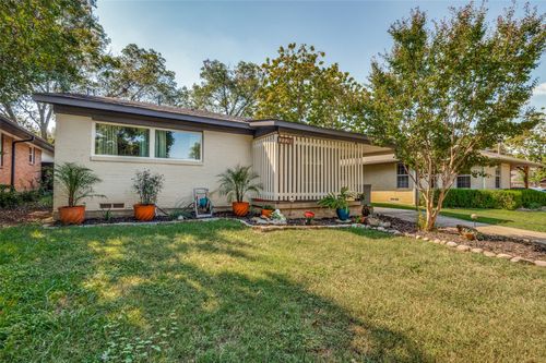 2728 Sunset Ave, Dallas, TX, 75211-2757 | Card Image