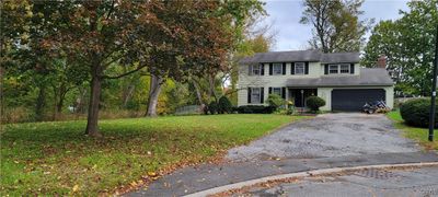 3935 Pawnee Drive, House other with 4 bedrooms, 2 bathrooms and null parking in Salina NY | Image 2