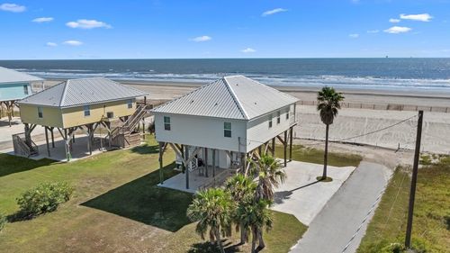 121 Island Beach Ln, Grand Isle, LA, 70358 | Card Image