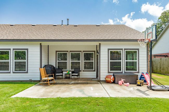 2234 Lake Forrest Dr, House other with 4 bedrooms, 2 bathrooms and 2 parking in West Columbia TX | Image 27