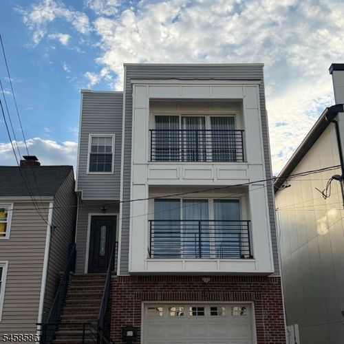 2-41 Jacob St, Newark, NJ, 07103-2028 | Card Image